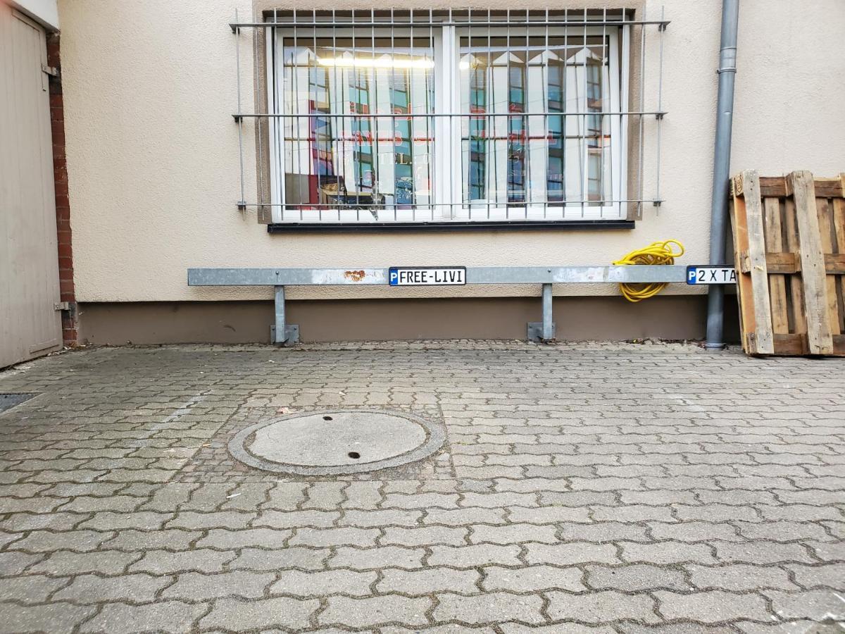 Free Living - Vw Naeher Geht Nicht, Parkplatz, Kueche, Wlan Appartement Wolfsburg Buitenkant foto